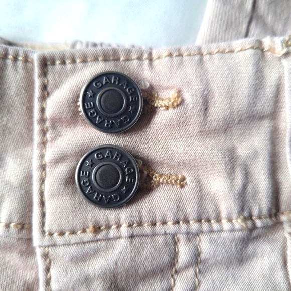 One beautiful unisexe pants From Garage - Picture 7 of 10